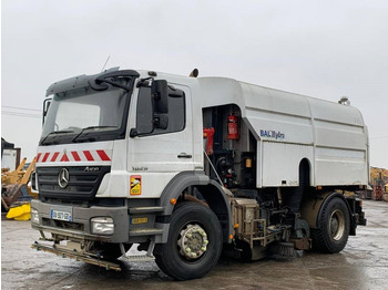 Utcaseprő gép MERCEDES-BENZ Axor 1829