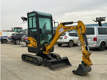 Minikotró Shantui SE17SR: 4 kép.