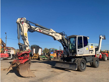 Gumikerekes kotró TEREX