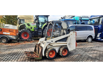 Mini homlokrakodó BOBCAT