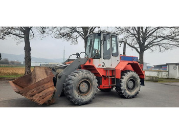 Gumikerekes homlokrakodó