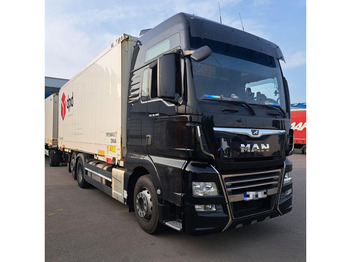Cserefelépítményes teherautó MAN 26.500 XXK BDF Vollausst.: 3 kép. Cserefelépítményes teherautó MAN 26.500 XXK BDF Vollausst.: 3 kép.
