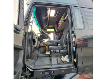 Cserefelépítményes teherautó MAN 26.500 XXK BDF Vollausst.: 4 kép. Cserefelépítményes teherautó MAN 26.500 XXK BDF Vollausst.: 4 kép.