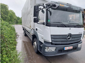 Ponyvás teherautó MERCEDES-BENZ Atego 1221