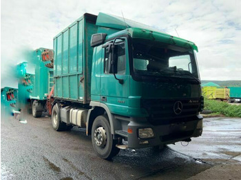 Billenőplatós teherautó MERCEDES-BENZ