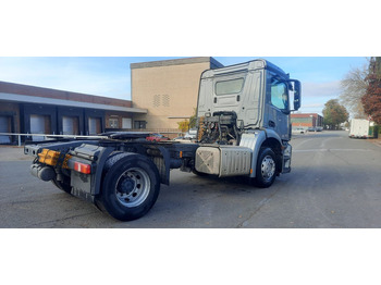 Nyergesvontató Mercedes-Benz Actros 1832LS E6: 5 kép.