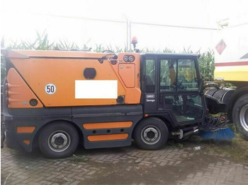 Utcaseprő gép SCHMIDT