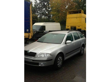 Kombi Škoda Skoda Octaviat Vollausst. 105 KW: 2 kép.