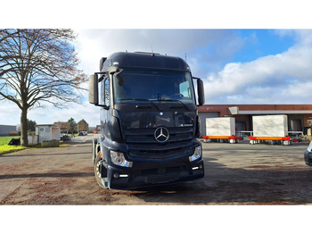 Nyergesvontató MERCEDES-BENZ Actros 1840