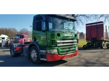 Nyergesvontató SCANIA P 360