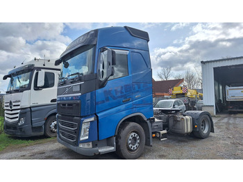 Nyergesvontató VOLVO FH 460