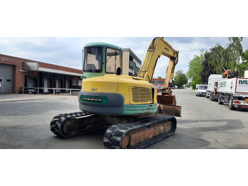 Minikotró Yanmar Vio 70: 2 kép.