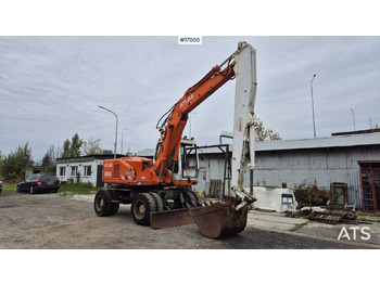Gumikerekes kotró ATLAS