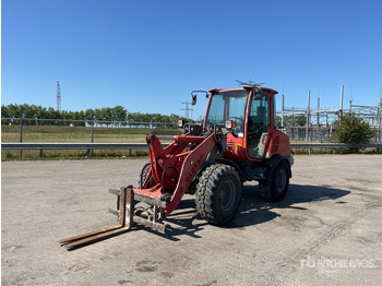 Gumikerekes homlokrakodó VOLVO L25F