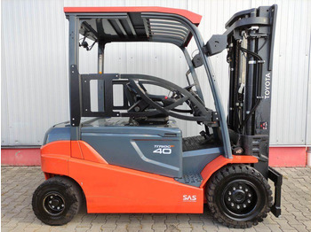 Elektromos targonca Toyota 8FBMT40: 2 kép.