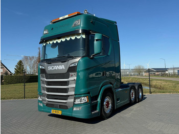 Nyergesvontató SCANIA S 500