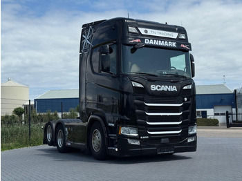 Nyergesvontató SCANIA S 500