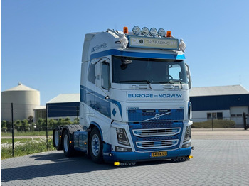 Nyergesvontató VOLVO FH16 750