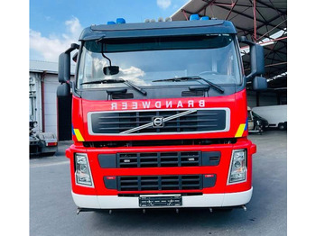 Tűzoltóautó Volvo FM9: 3 kép. Tűzoltóautó Volvo FM9: 3 kép.