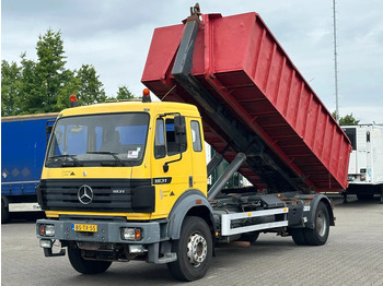 Horgos rakodó teherautó MERCEDES-BENZ SK