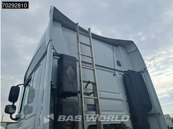 Nyergesvontató DAF XF 480 4X2 SSC Retarder Standklima LED ACC Euro 6: 2 kép. Nyergesvontató DAF XF 480 4X2 SSC Retarder Standklima LED ACC Euro 6: 2 kép.