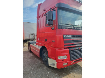 Nyergesvontató DAF XF 95.430: 2 kép.