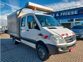 Ponyvás kisteherautó MERCEDES-BENZ Sprinter 516