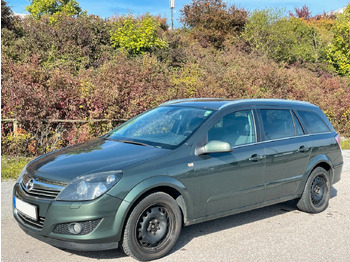 Autó OPEL