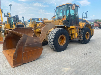 Gumikerekes homlokrakodó CATERPILLAR 962H
