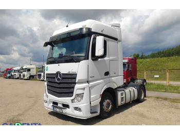 Nyergesvontató MERCEDES-BENZ Actros 1845