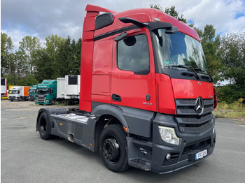 Nyergesvontató MERCEDES-BENZ Actros 1843