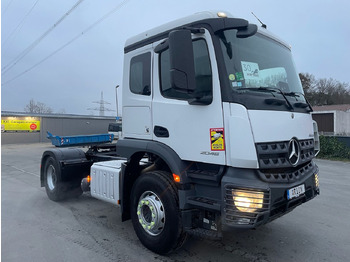 Nyergesvontató MERCEDES-BENZ Arocs