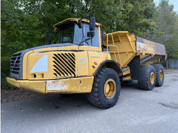 Csuklós dömper VOLVO A25D