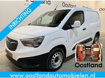 Kis furgon OPEL