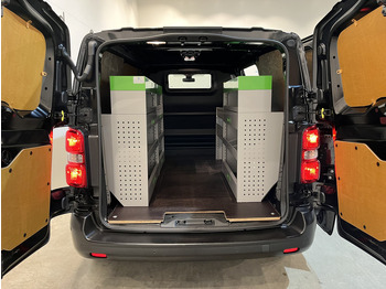 Kis furgon, Elektromos kisteherautó Peugeot e-Expert L2 Premium 75 kWh Servicebus / Van den Born Inrichting / 100% Elektrisch / Airco / Camera / Cruise Control / Navigatie / CarPlay / 12.400 KM !!: 4 kép.