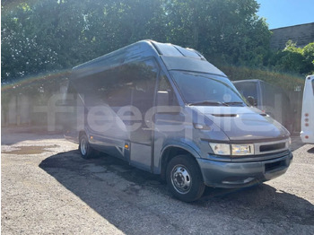 Minibusz IVECO Daily