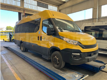 Iskolabusz IVECO Daily