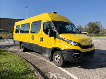 Iskolabusz IVECO Daily