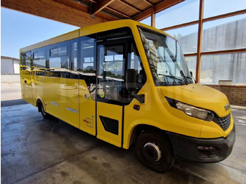 Iskolabusz IVECO