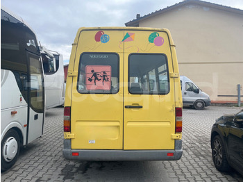 Iskolabusz Mercedes-Benz Sprinter: 5 kép.