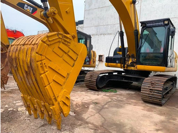 Lánctalpas kotró CATERPILLAR 323DL