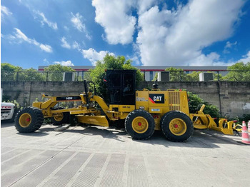 Gréder CATERPILLAR 140H