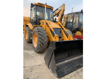 Gumikerekes homlokrakodó JCB 4CX: 2 kép.