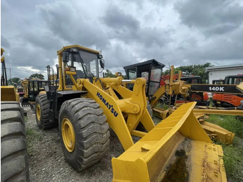 Gumikerekes homlokrakodó KOMATSU WA470