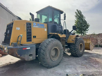 Gumikerekes homlokrakodó XCMG LW500FV