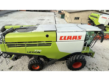 Kombájn a következők szállításához élelmiszer Claas Lexion 770: 4 kép.