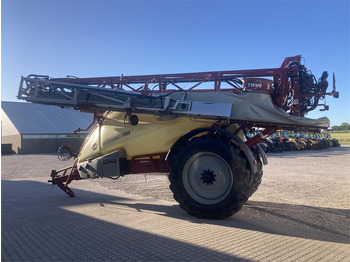 Vontatott permetezők Hardi COMMANDER 7000I TWIN: 3 kép.