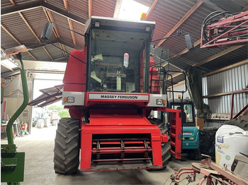 Kombájn MASSEY FERGUSON