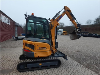 Minikotró XCMG XE27E