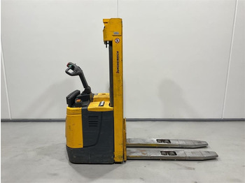 Emelőtargoncá JUNGHEINRICH